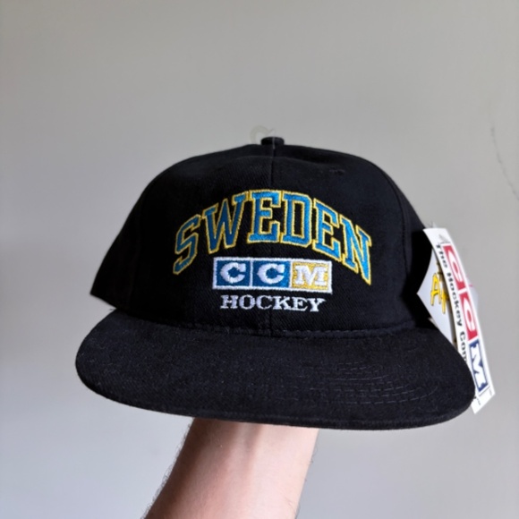 vintage CCM SWEDEN HOCKEY Snapback hat RARE NWT - Picture 2 of 9